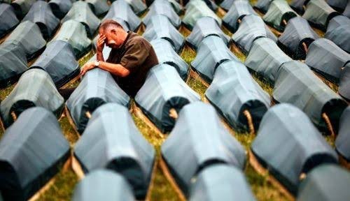 Srebrenitsa katliamının 21. yıldönümü